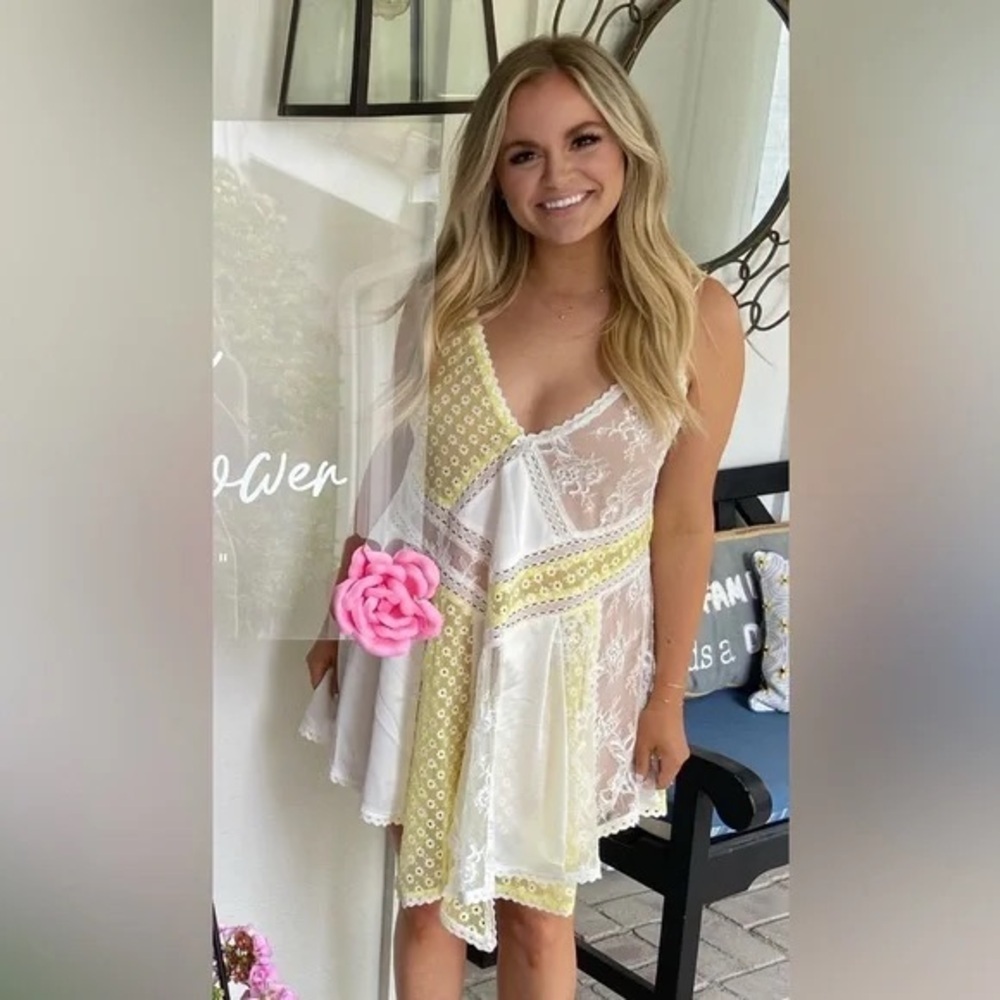 MAJORELLE Cady Mini Dress in Ivory & Pale Yellow S